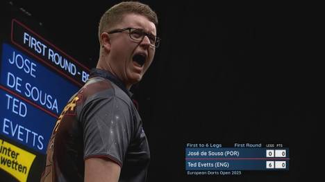 In der ersten Runde der European Darts Open in Leverkusen sorgt Ted Evetts mit einem White Wash über Jose de Sousa für die erste Sensation.
