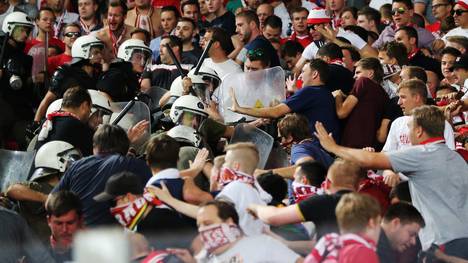 Auch bei der Champions-League-Partie zwischen  Olympiakos Piräus und Bayern München gab es Ärger mit Fans