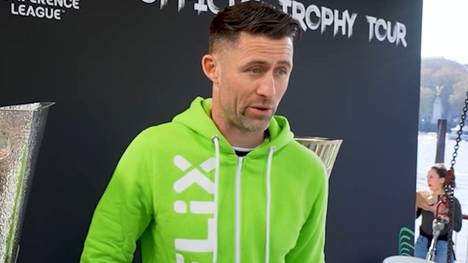 Der ehemalige englische Nationalspieler Gary Cahill spricht am Rande einer Veranstaltung über Thomas Tuchel. Wird er den Titel-Fluch der "Three Lions" beenden?
