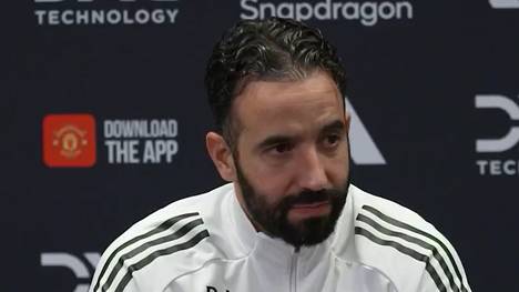 Vor dem Spiel gegen Tottenham reagiert Man United-Trainer Ruben Amorim auf Cristiano Ronaldos Kritik an einigen Spielern. Er zeigt sich der Vereinsfehler bewusst und denkt bereits über Verbesserungen nach.