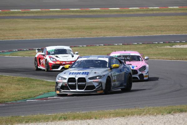 GT4-Action auf Red Bull Ring LIVE