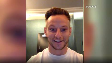Ivan Rakitic spricht im exklusiven SPORT1-Interview über die Außenseiterchancen seines FC Sevilla im Meisterkampf, seinen Abschied beim FC Barcelona und ein angebliches Interesse des FC Bayern im Jahr 2019.
