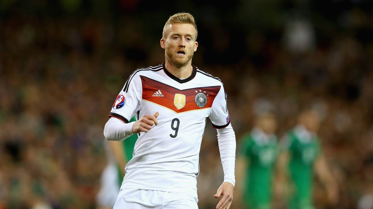 ANDRE SCHÜRRLE (bis 76.): Der Wolfsburger, der in Dublin für den verletzten Mario Götze eingewechselt worden war, rückte für den Münchner in die Startelf, blieb aber ähnlich blass. Hätte sich wie Reus nicht beschweren können, wenn er zur Pause in der Kabine geblieben wäre. SPORT1-NOTE: 5