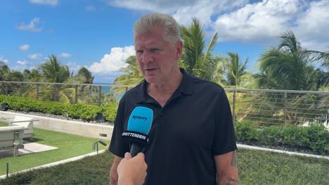 Stefan Effenberg spricht über die schwierigen Bedingungen beim nächsten Bayernspiel gegen die Boca Juniors. Er erwartet ein spannendes, herausforderndes Spiel.