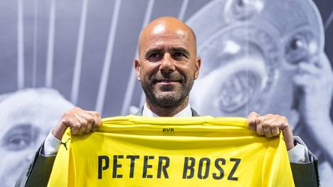 Peter Bosz wechselte vor der Saison von Amsterdam nach Dortmund