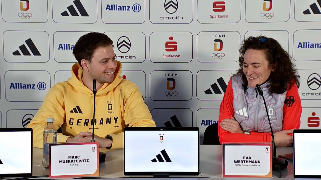 Deutschland schlägt Gastgeber Italien