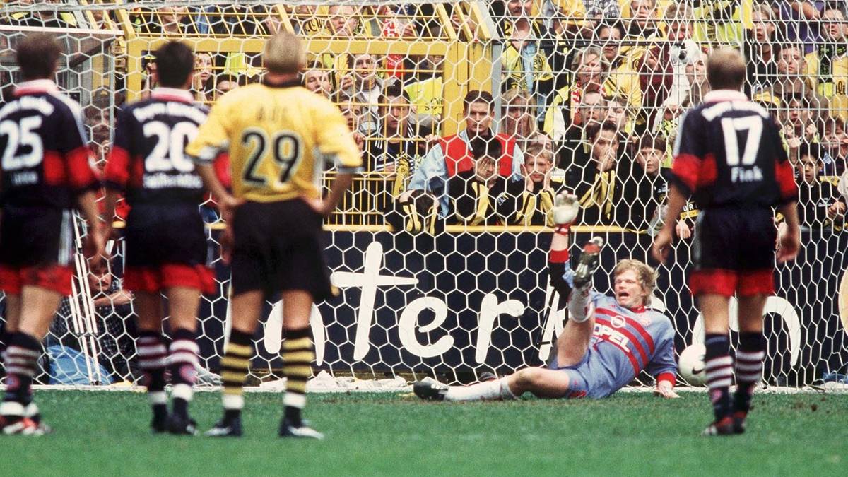 ...und pariert obendrein noch einen Strafstoß von Dede. Damit sichert er Bayern beim BVB noch ein 2:2. Ein Meilenstein auf dem Weg...