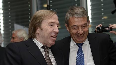 Der ehemalige Infront-Mitarbeiter Günther Netzer (links) soll den ehemaligen DFB-Präsidenten auf eine Luxusjacht eingeladen haben