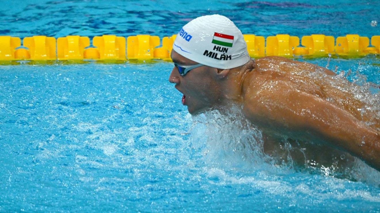 Kristof Milak schwimmt mit Weltrekordzeit zum Titel
