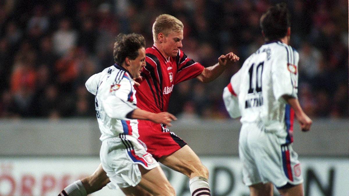 Am 9. März 1997 schnürte Markus Feldhoff für Leverkusen einen Dreierpack gegen Bayern. Bayer gewann 5:2, Meister wurden die von Giovanni Trapattoni trainierten Bayern am Ende dennoch