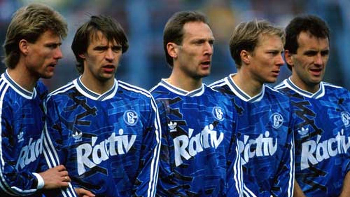 Chaos-Theorie: Das Schalker Trikot von 1993 führte Krieg mit sich selbst