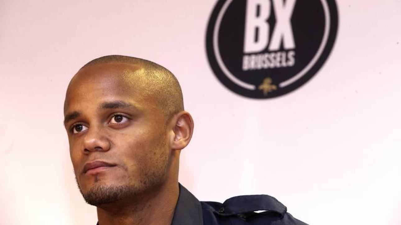 Boom! Den Bayern-Trainer im Rücken