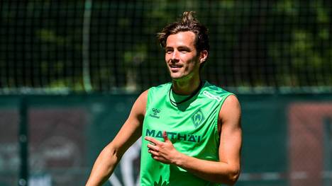 Im exklusiven SPORT1-Interview spricht Werder-Profi Olivier Deman über seine Zeit beim SV Werder Bremen, seine Entwicklung und seine Rolle im Team.