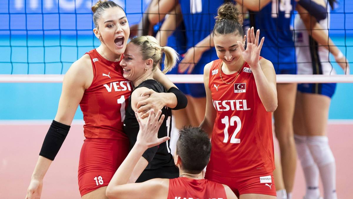 Volleyball-EM Frauen 2023 News, Ergebnisse and Volleyball-EM Frauen- Liveticker von Heute SPORT1