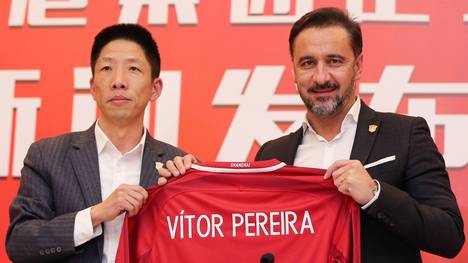 Vitor Pereira (r.) tritt bei Shanghai SIPG die Nachfolge von Andre Villas-Boas an