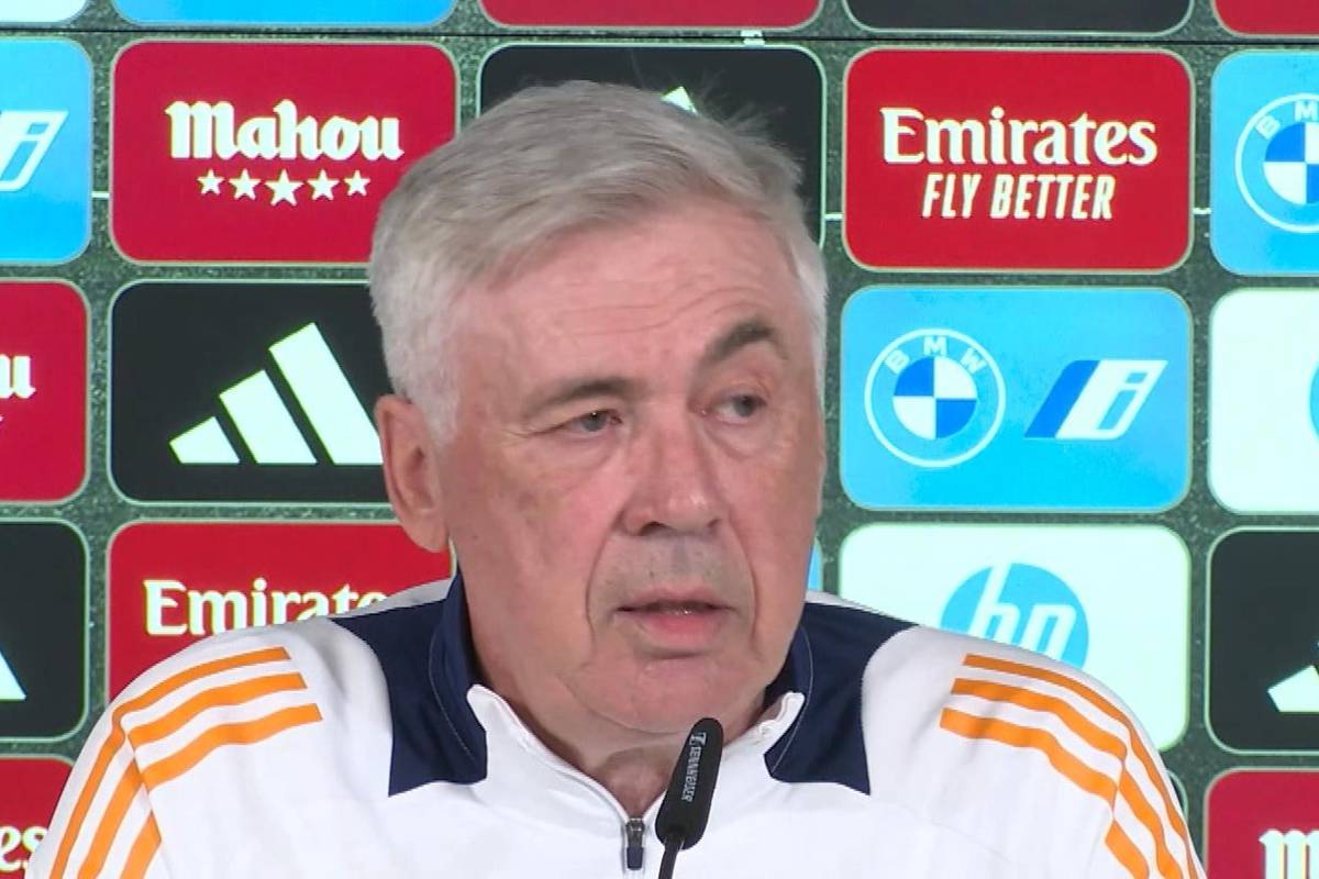 Der Abschied zum Saisonende von Carlo Ancelotti bei Real Madrid gilt eigentlich als offenes Geheimnis. Der Trainer vermeidet ein klares Statement und stellt sogar ein Engagement bis 2030 in Aussicht.