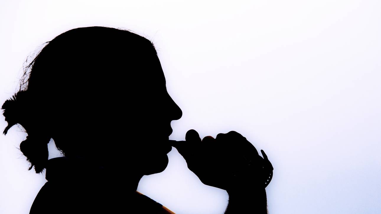 Schiri wegen Flirt-Fake gesperrt