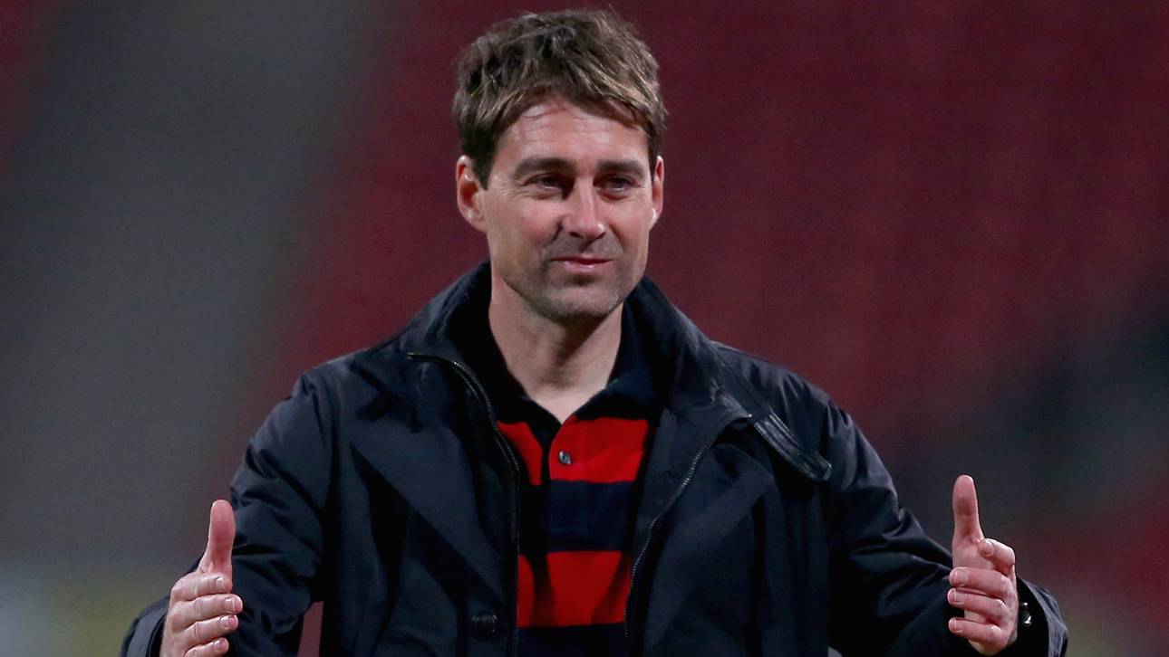 1. FC Nuernberg v VfL Bochum  - 2. Bundesliga