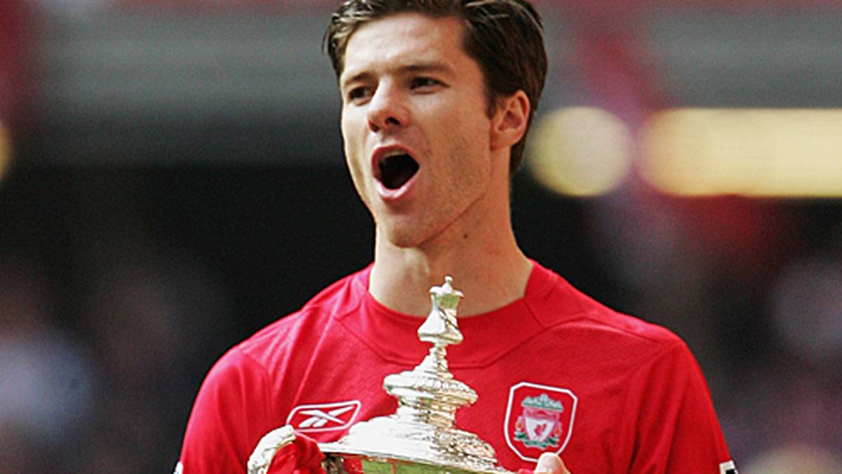 2006 feiert Alonso mit Liverpool den nächsten Titel. Diesmal sichern sich die Reds den FA-Cup