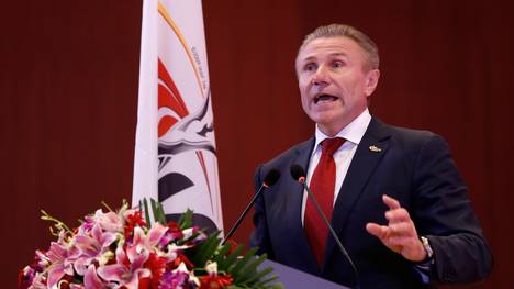 Sergej Bubka ist Olympiasieger im Stabhochsprung