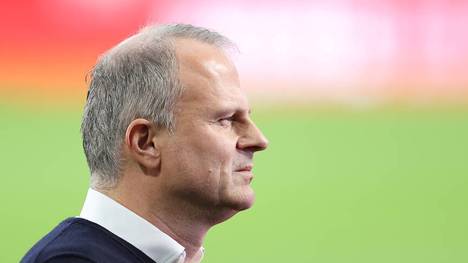 Jochen Schneider hat kürzlich Manuel Baum als Schalke-Trainer entlassen