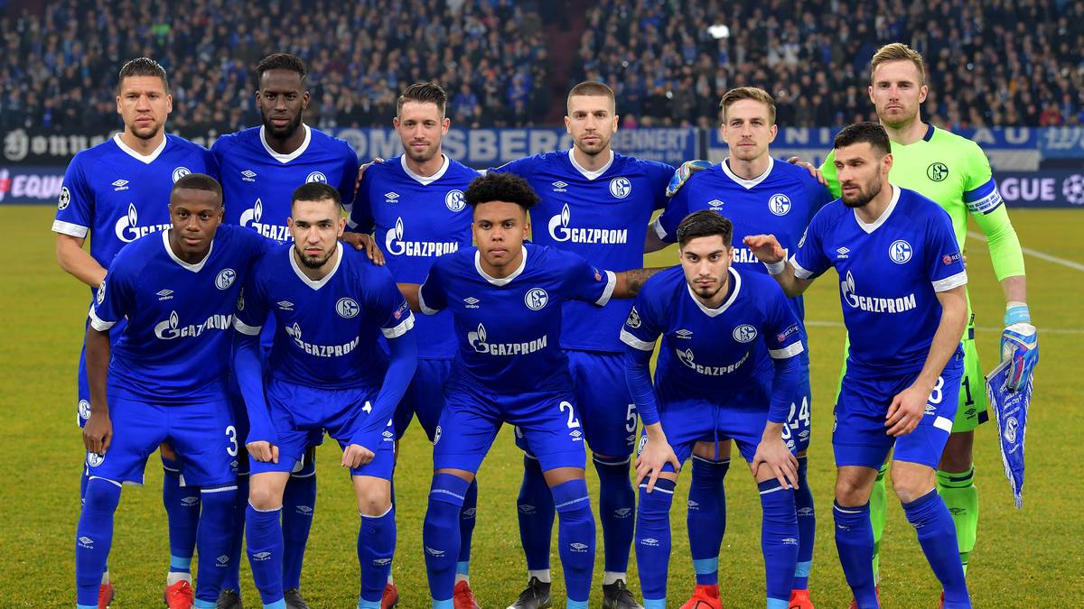 Mit dieser Elf wollte Schalke 04 dem Favoriten von Manchester City ein Bein stellen. Am Ende hat es trotz Führung und Überzahl nicht gereicht. SPORT1 beurteilt die Leistung der Schalker im Achtelfinal-Hinspiel der Champions League