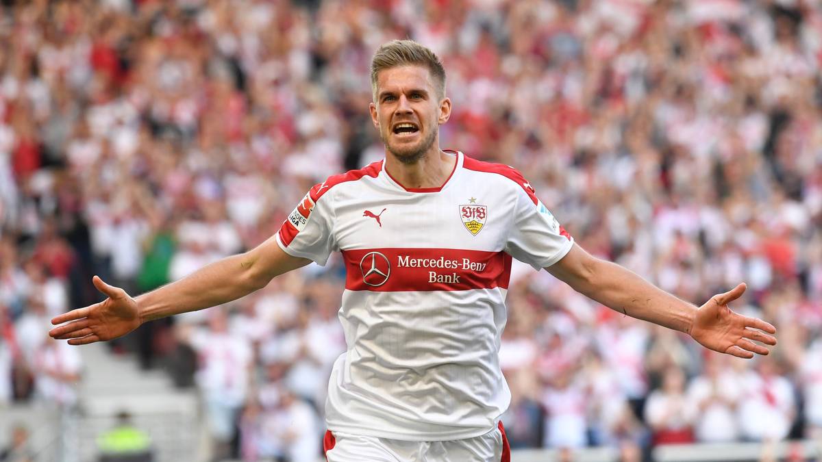 Mit 25 Toren schoss Simon Terodde den VfB Stuttgart in der Saison 2016/17 zum Aufstieg in die Bundesliga. Sein Nachfolger als Top-Goalgetter kommt aus Kiel - obwohl er am letzten Spieltag für die Relegation geschont wird- SPORT1 zeigt die Torjäger der 2. Bundesliga in der Saison 2017/18
