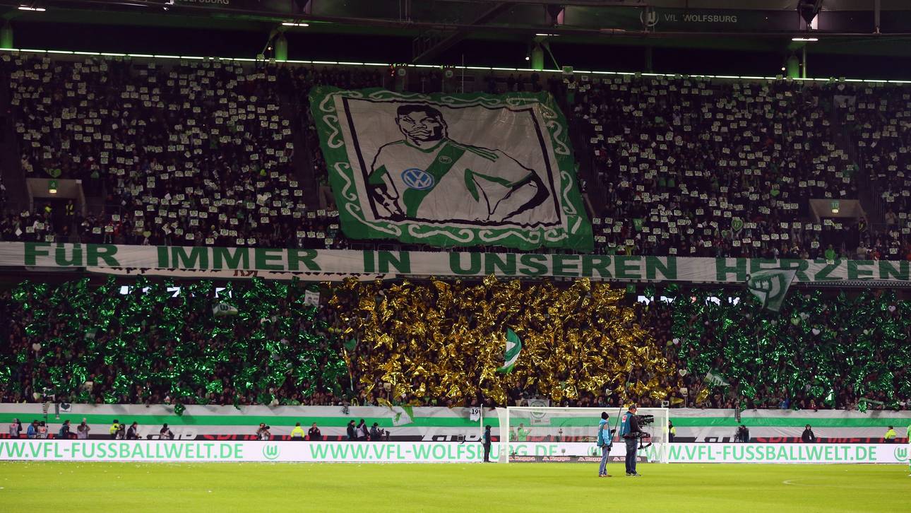 Beifall-Minute für Junior Malanda