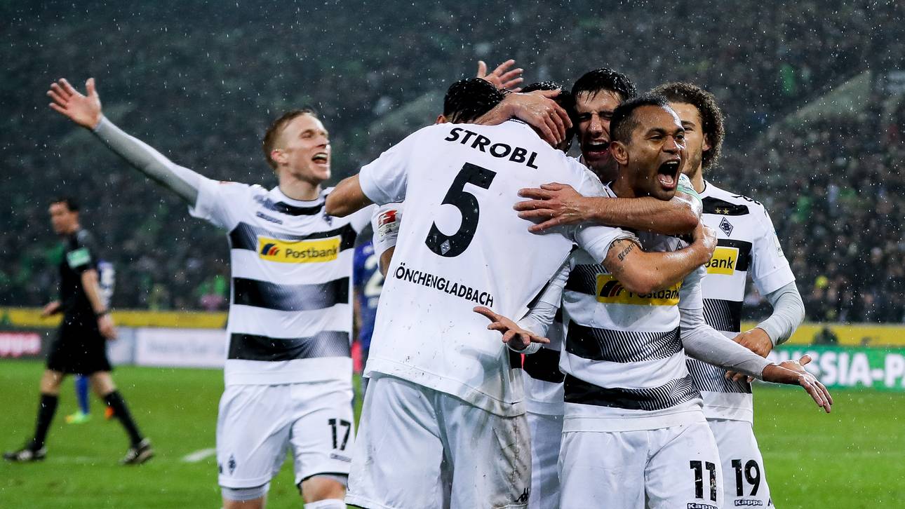 Borussia Moenchengladbach v FC Schalke 04 - Bundesliga