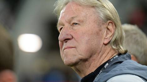 Horst Hrubesch bangt um Lena Oberdorf