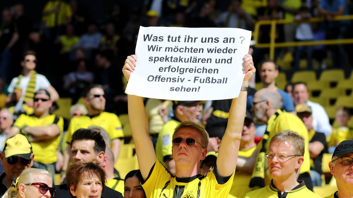 Ein Anhänger wünscht sich die Rückkehr um typischen Dortmunder Offensivfußball. Immerhin lässt die Rückkehr von Marco Reus auf mehr Impulse nach vorne hoffen. Doch ...
