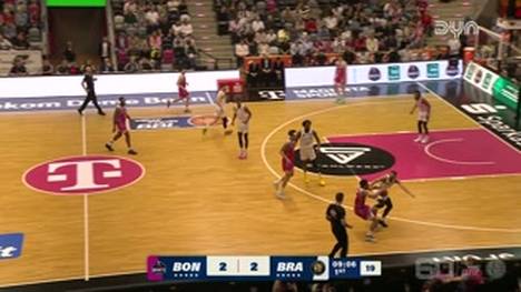 Die BBL-Highlights der Basketball-Partie Telekom Baskets Bonn - Basketball Löwen Braunschweig im Video.