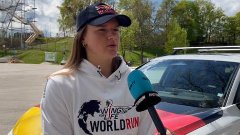 Lindsey Vonn lässt ein Comeback nach ihrem Horror-Sturz bei Olympia offen. Im SPORT1-Interview spricht Skirennfahrerin Emma Aicher über die Comeback-Qualitäten der US-Amerikanerin. 