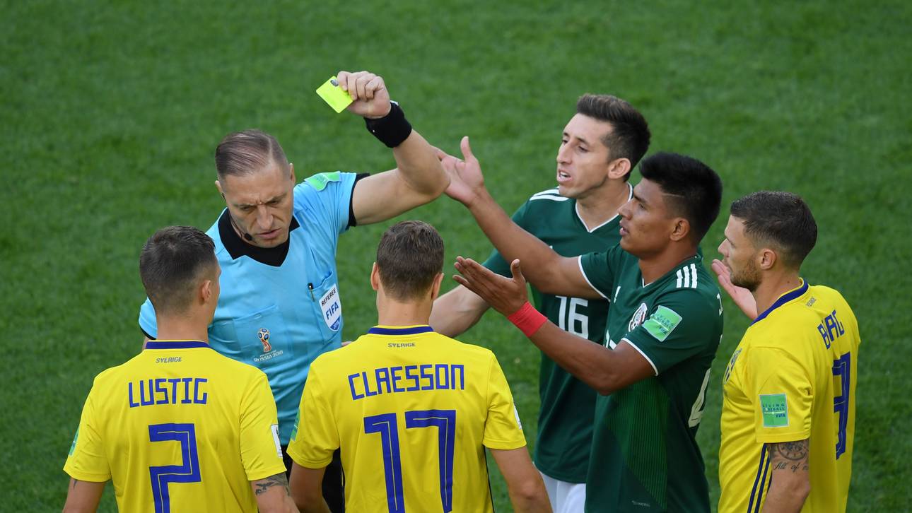 Schnellste Gelbe Karte für Mexiko