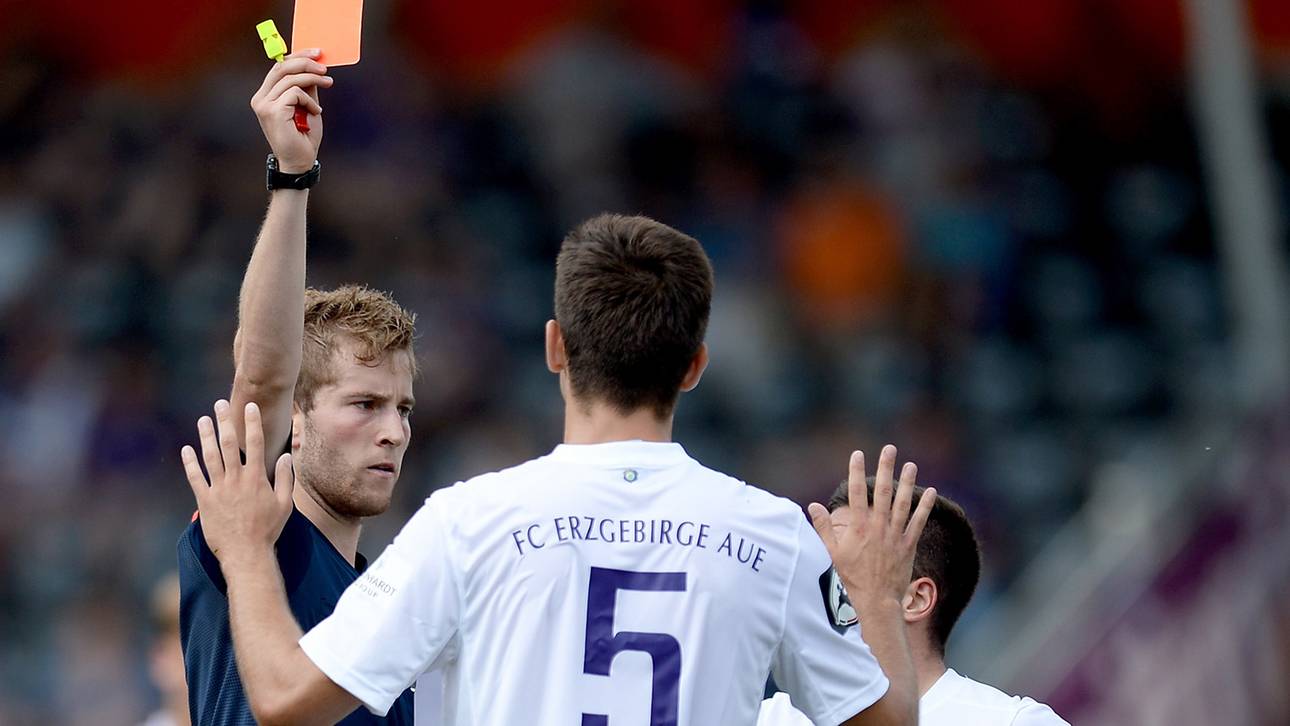 DFB sperrt Aues Baranowski