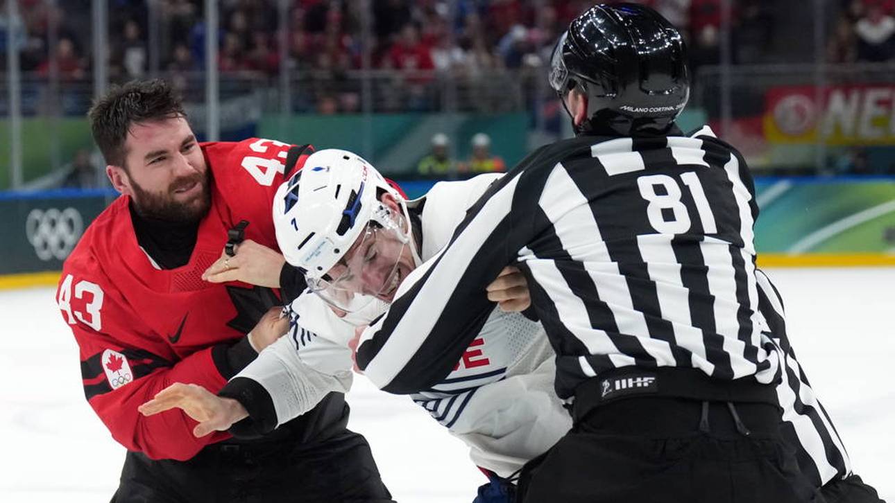 Pierre Crinon (Mitte) sorgte im Spiel gegen Kanada für großes Aufsehen
