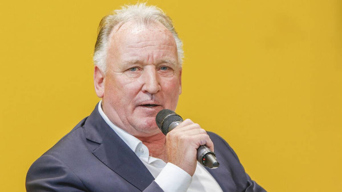 Brehme trainiert später den 1. FC Kaiserslautern. Ein Posten als Co-Trainer beim VfB Stuttgart bleibt seine letzte Station im Profigeschäft. Danach als DFB-Botschafter tätig. Es tauchen oft Gerüchte hinsichtlich finanzieller Schwierigkeiten auf. 2017 wird er Berater von Vojvodina Novi Sad.