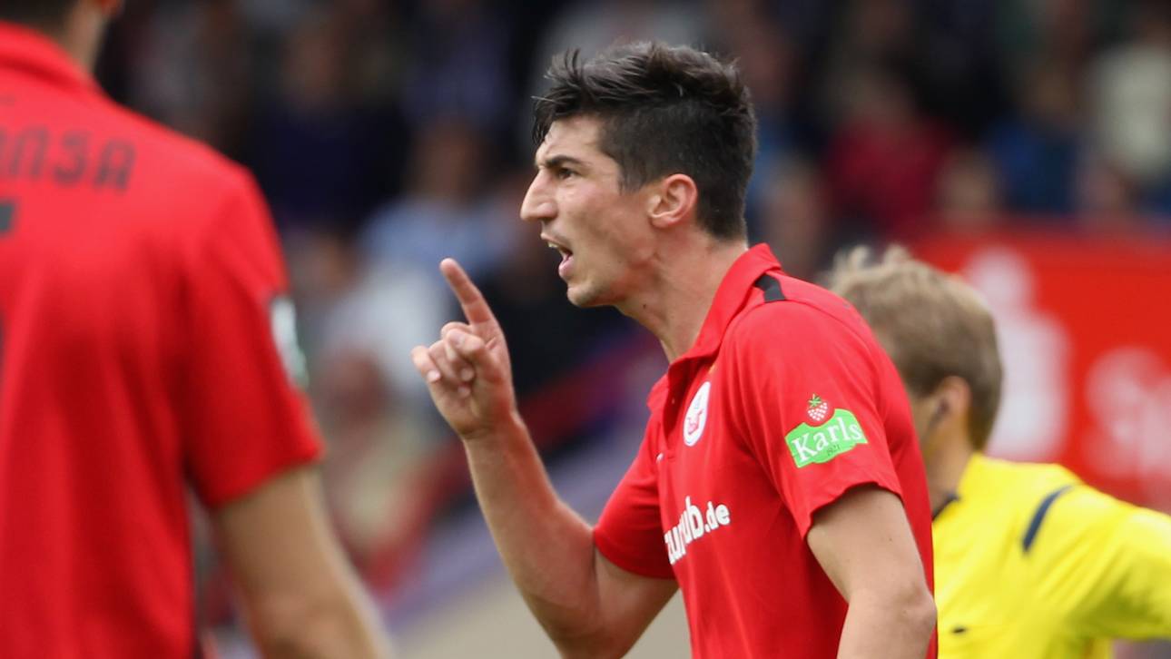 Kofler bleibt Hansa Rostock treu