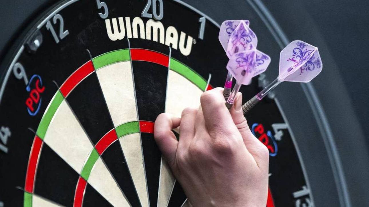 16-Jähriger schreibt Darts-Geschichte