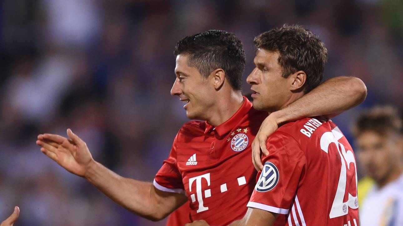FCB mit Lewandowski, Müller Kapitän