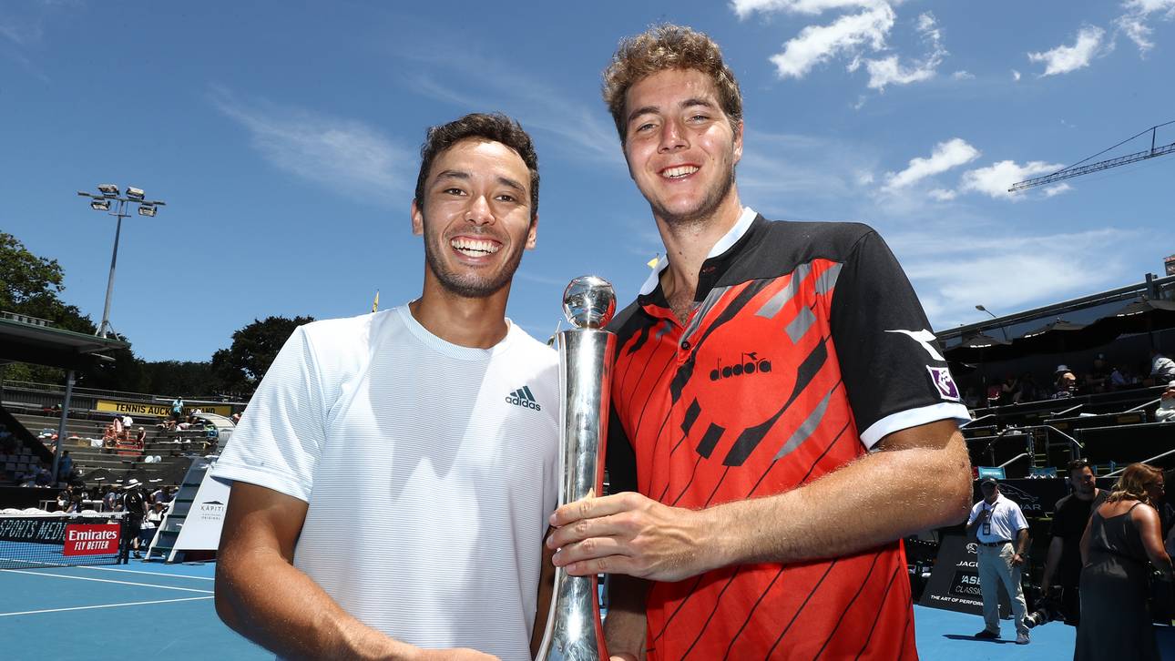 Struff feiert Doppeltitel