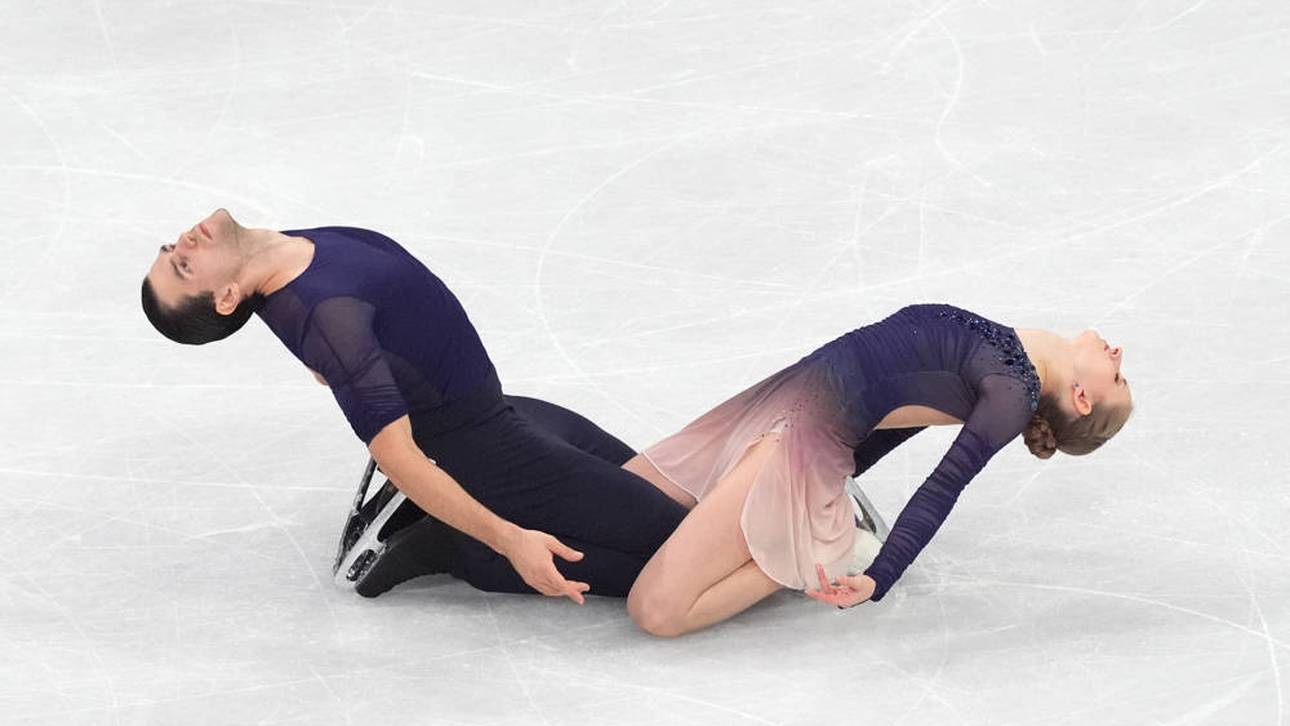 Minerva-Fabienne Hase (r.) und Nikita Volodin (l.) 