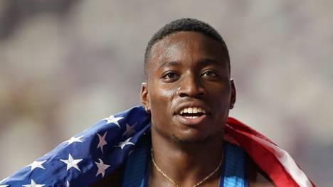 Holloway bricht Weltrekord über 60-m-Hürden