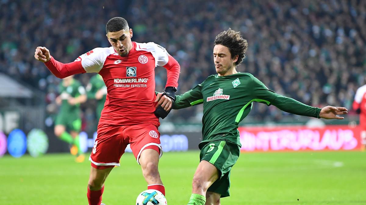 MAINZ 05: Leon Balogun (l., 29, mit Werder Bremens Thomas Delaney), Nigeria 