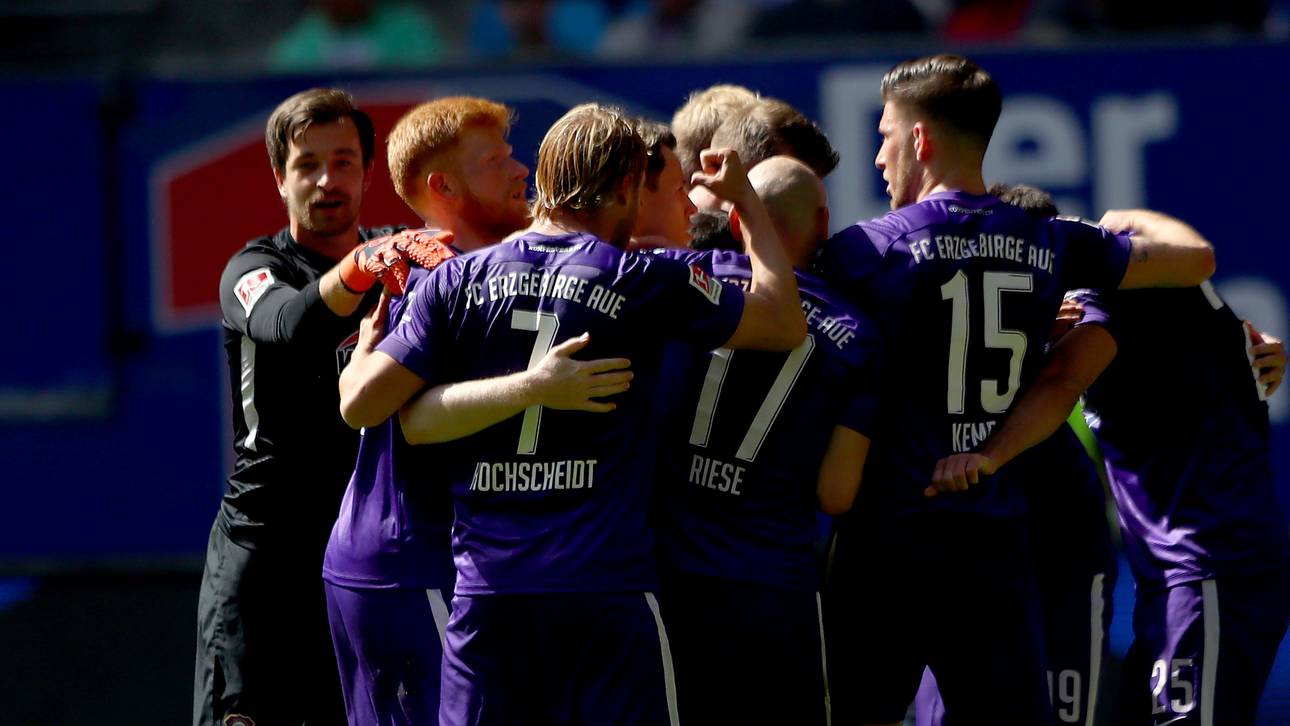 Aue siegt in letzter Minute