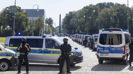 Großeinsatz der Polizei in München wegen Schüsse in der Nähe des NS-Dokumentationszentrums