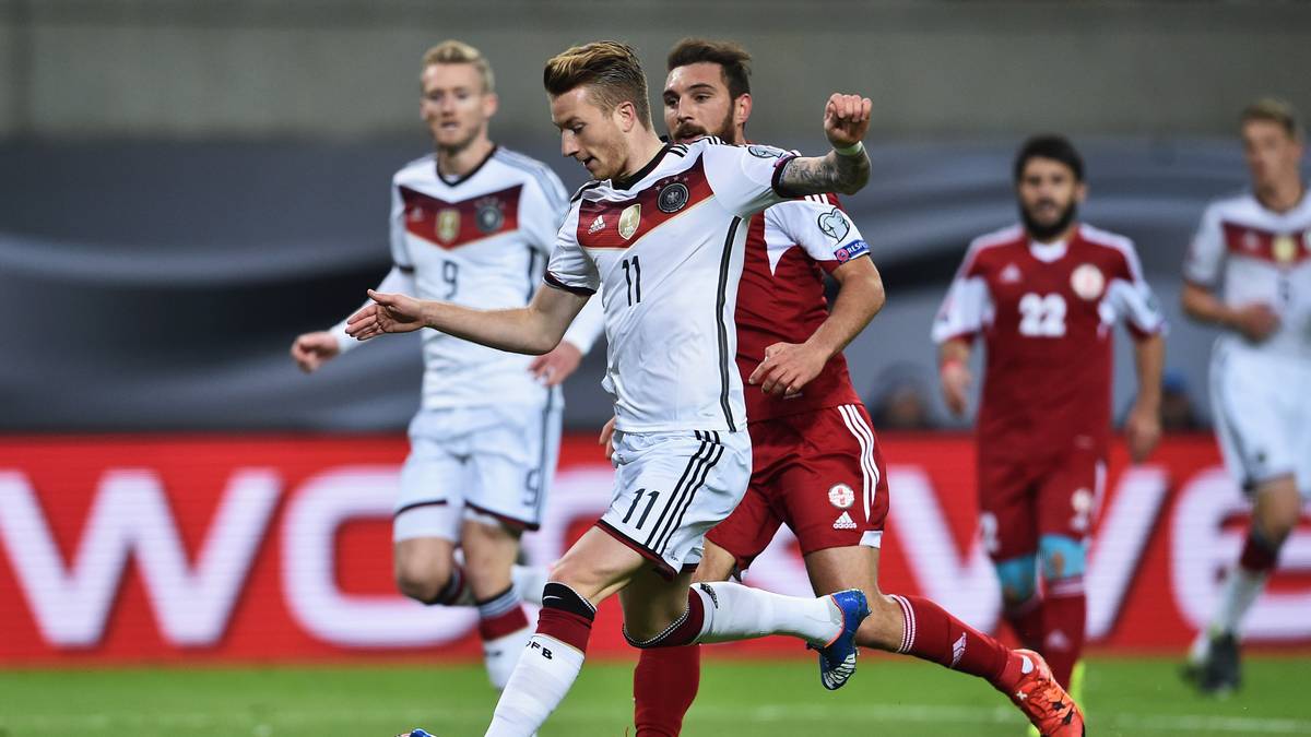 Allein was Marco Reus verballert, geht nicht mehr auf die berühmte Kuhhaut. Dreimal steht Reus allein vor dem gegnerischen Kasten, bringt die Kugel aber nicht an Rewischwili vorbei