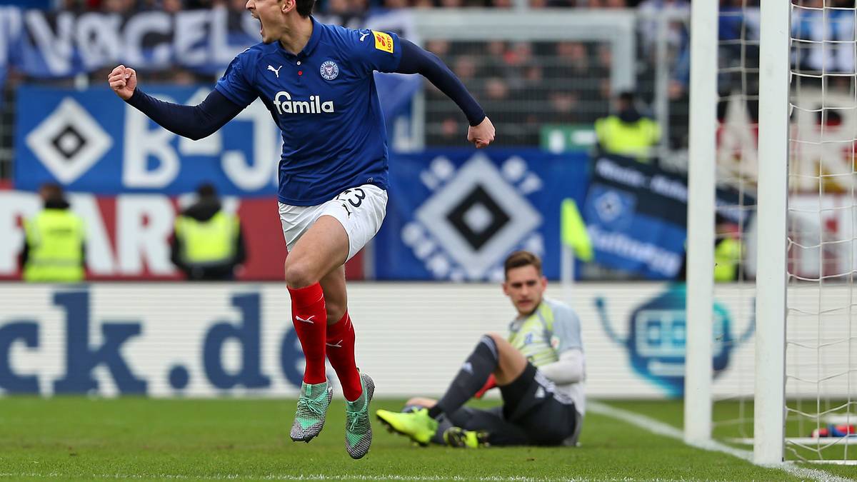 PLATZ 16: Janni Serra (Holstein Kiel) - 10 Tore