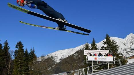 Die deutschen Skispringerinnen verpassen eine Medaille