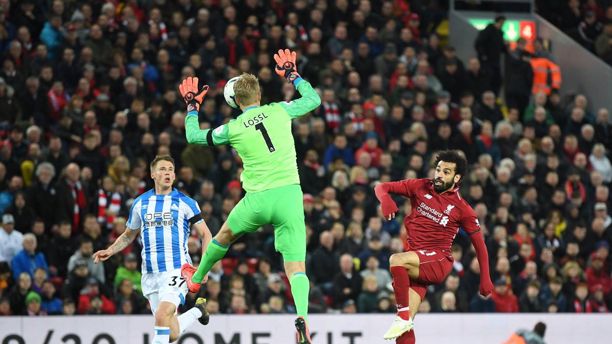 MOHAMED SALAH (22; FC Liverpool/26): Ganze zehn Tore weniger als letzte Saison erzielte der Ägypter, trotzdem reicht es zumindest zur geteilten Titelverteidigung. Zusammen mit seinen elf Vorlagen macht ihn das außerdem zum Topscorer der Premier League